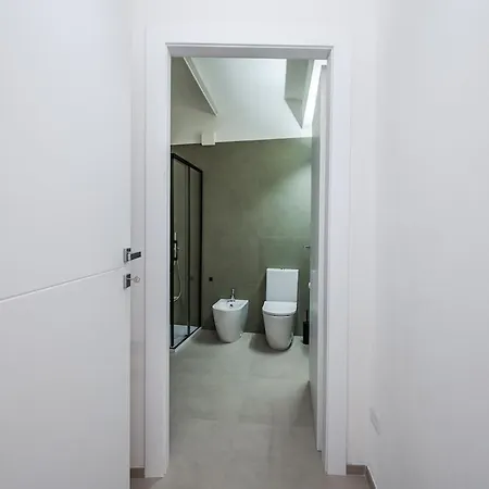 Apartament On Canvas Near The Of Ferrari