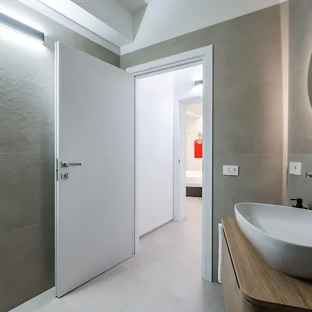 Apartament On Canvas Near The Of Ferrari Formigine