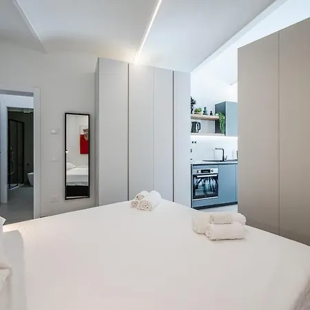 On Canvas Near The Of Ferrari Appartement